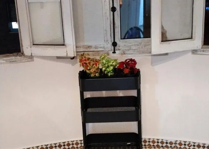 Cuarto Antolin Yellowdoor * Ponferrada