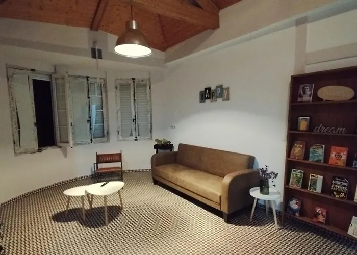 Cuarto Antolin Yellowdoor